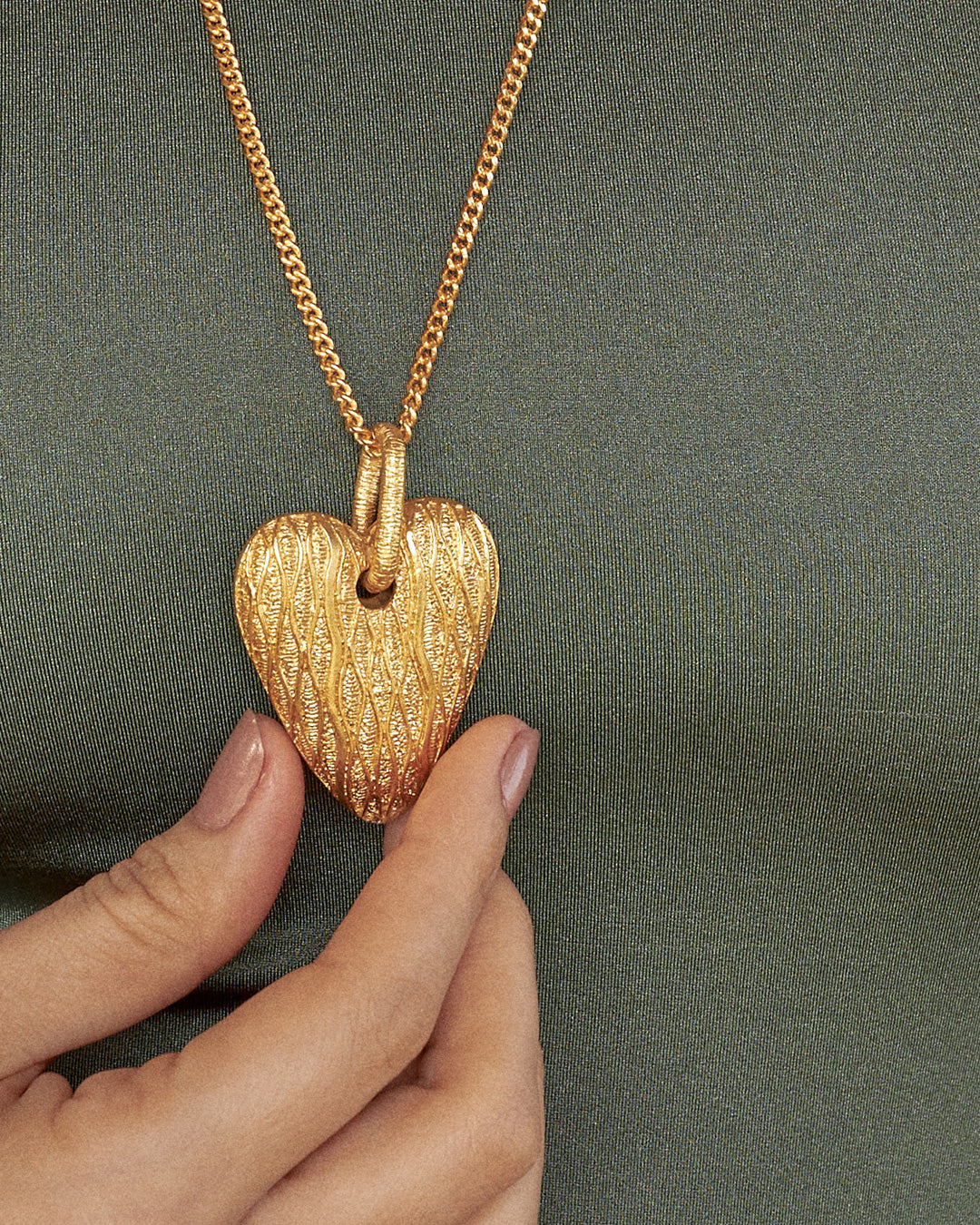 Maxi Onda Heart Necklace -