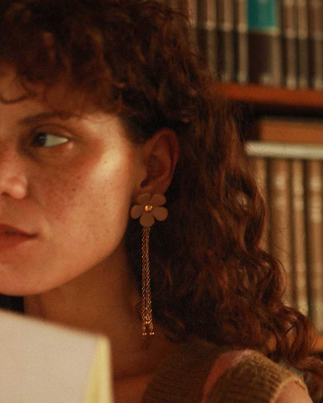 Pétalos Parabirso Earrings -