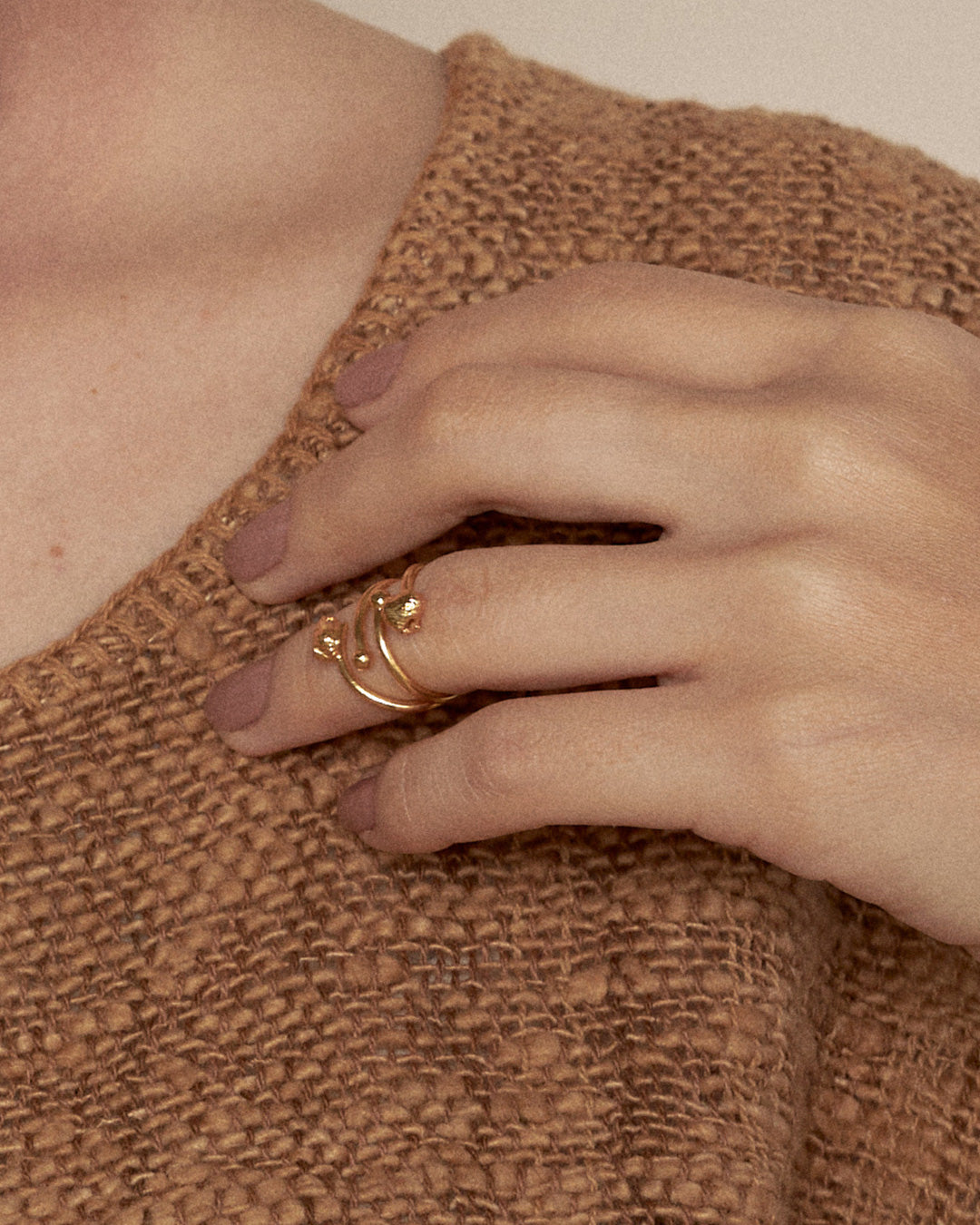 Finger Heart Ring -